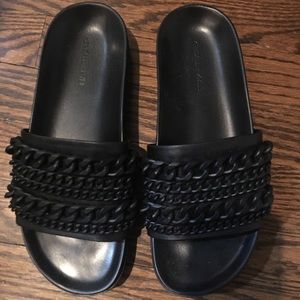 Kendall and Kylie Black pool slide